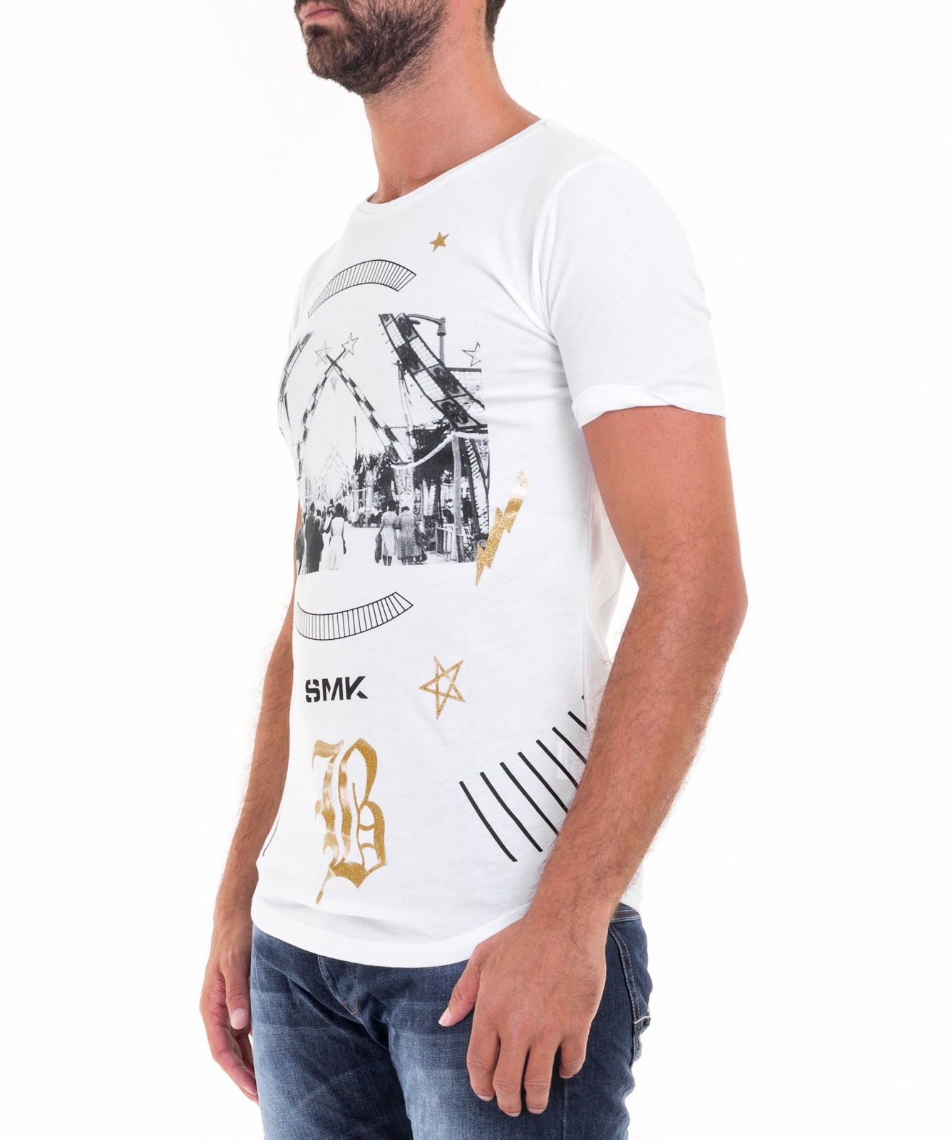 T-SHIRT CHEST FRAME