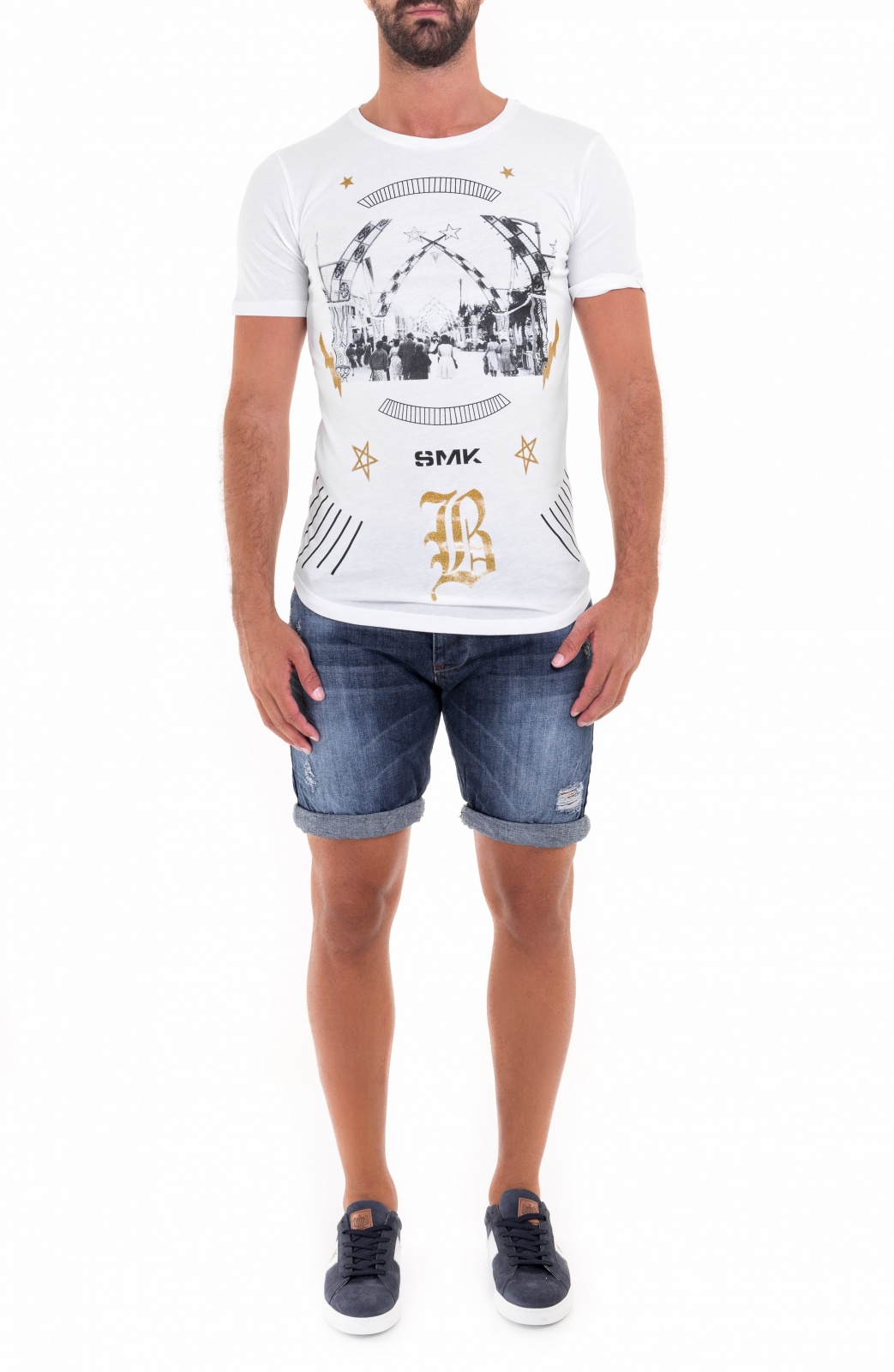 T-SHIRT CHEST FRAME