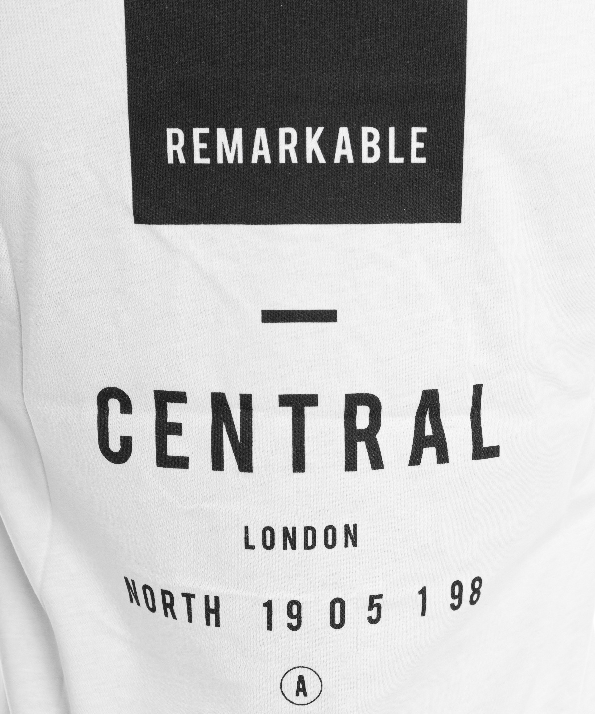 T-SHIRT CHEST POCKET