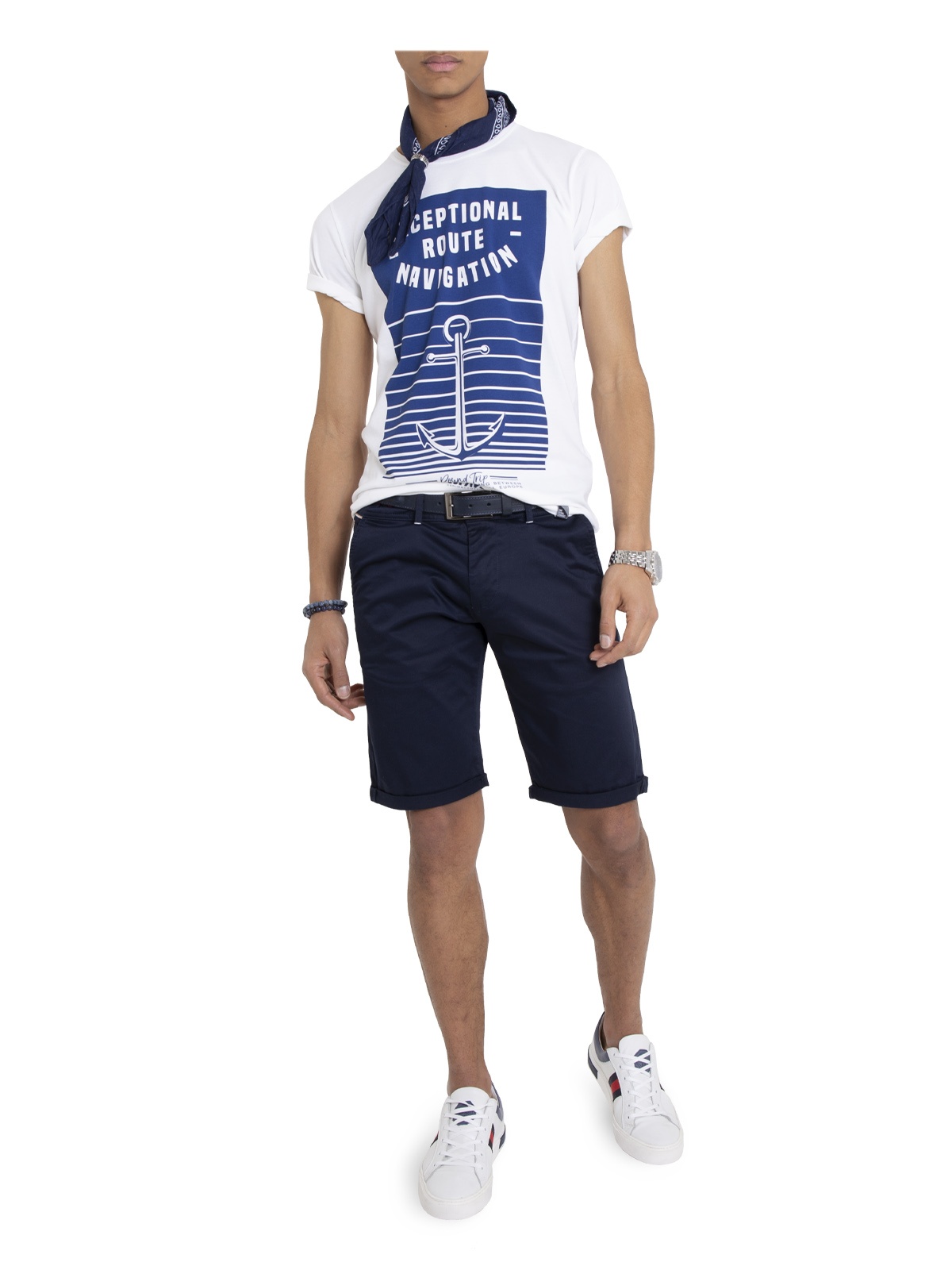 T-SHIRT ROUTE NAVIGATION