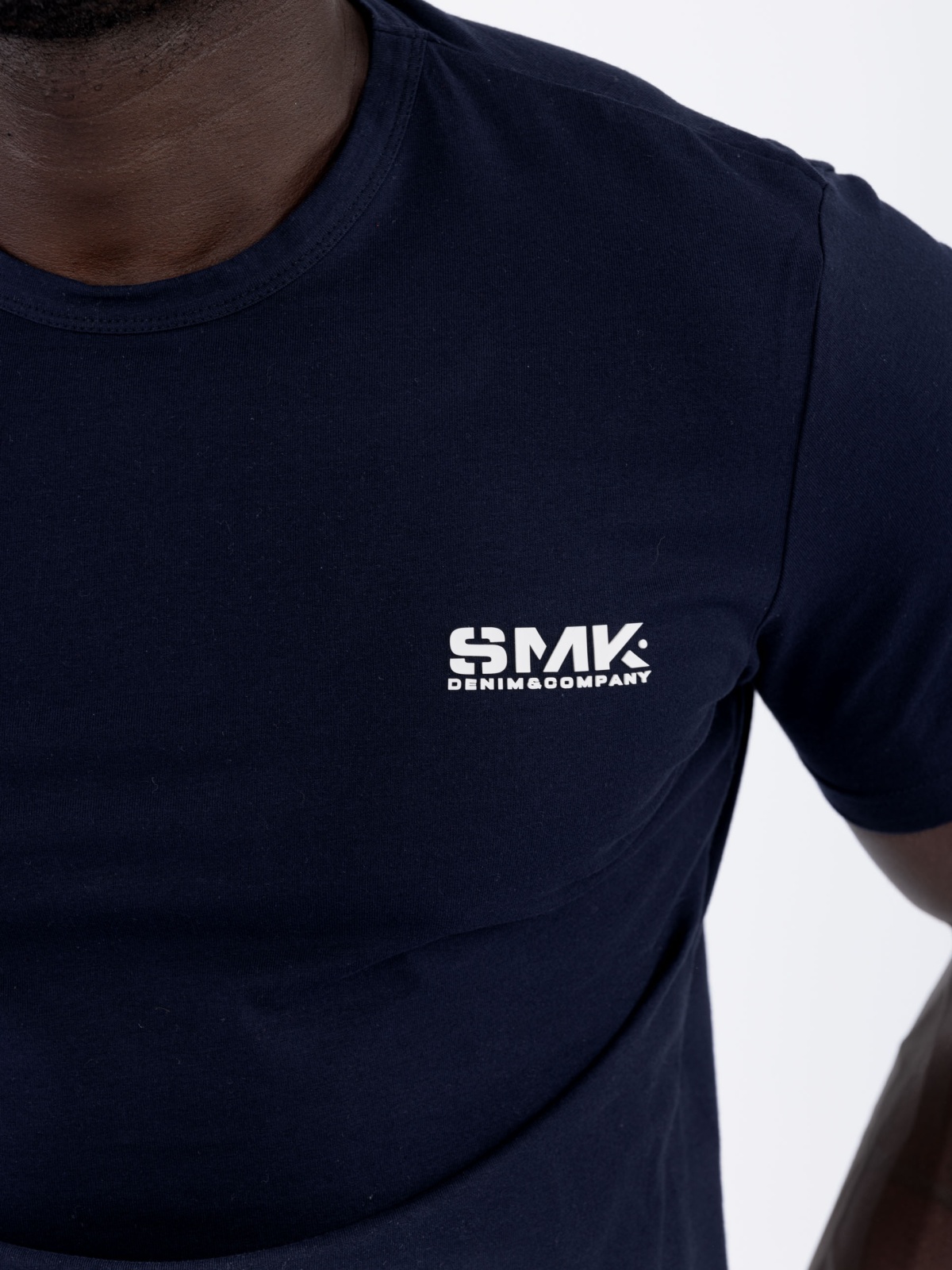 T-SHIRT SMK LOGO CHEST