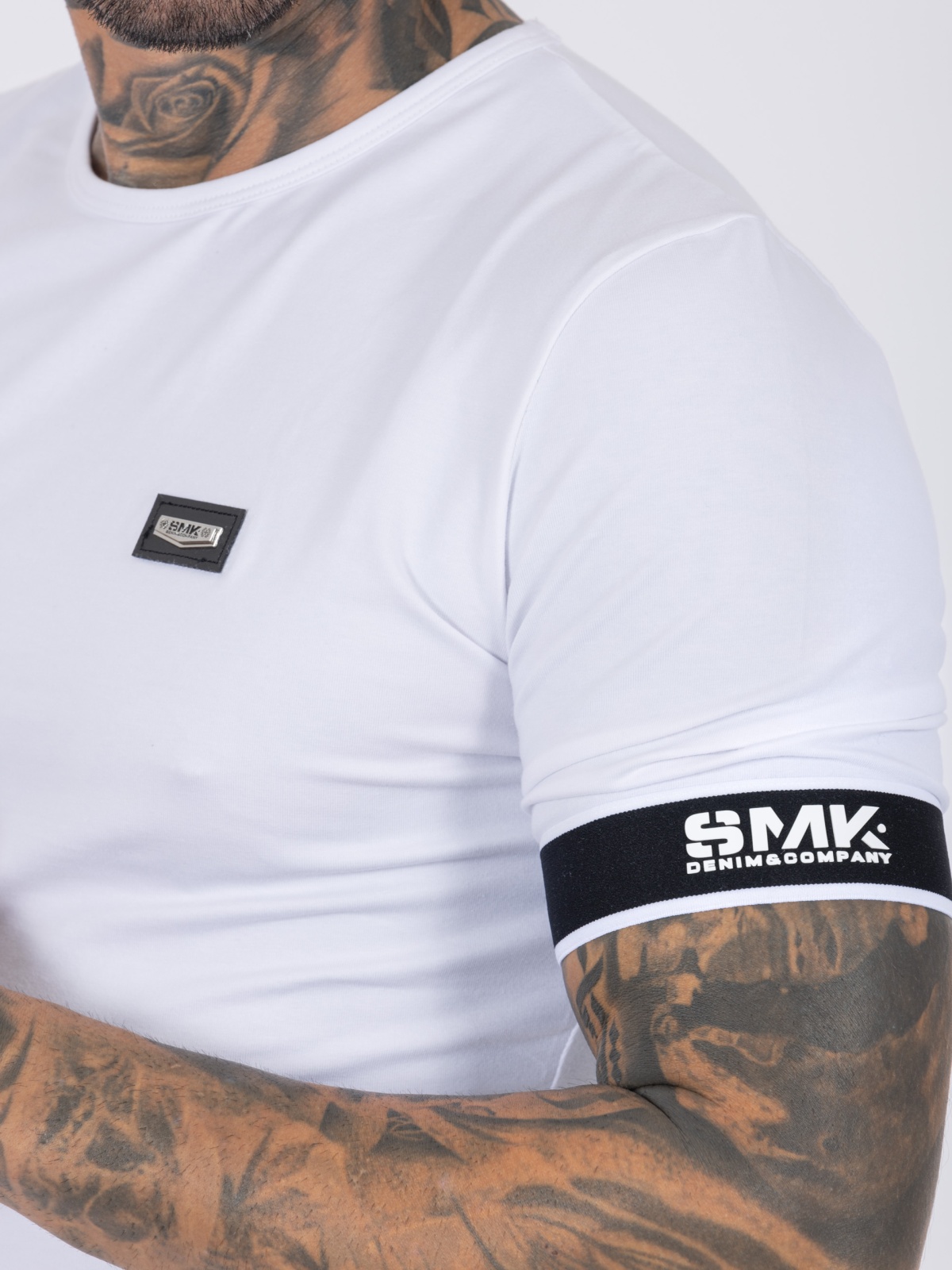 T-SHIRT SMK CHEST PLATE