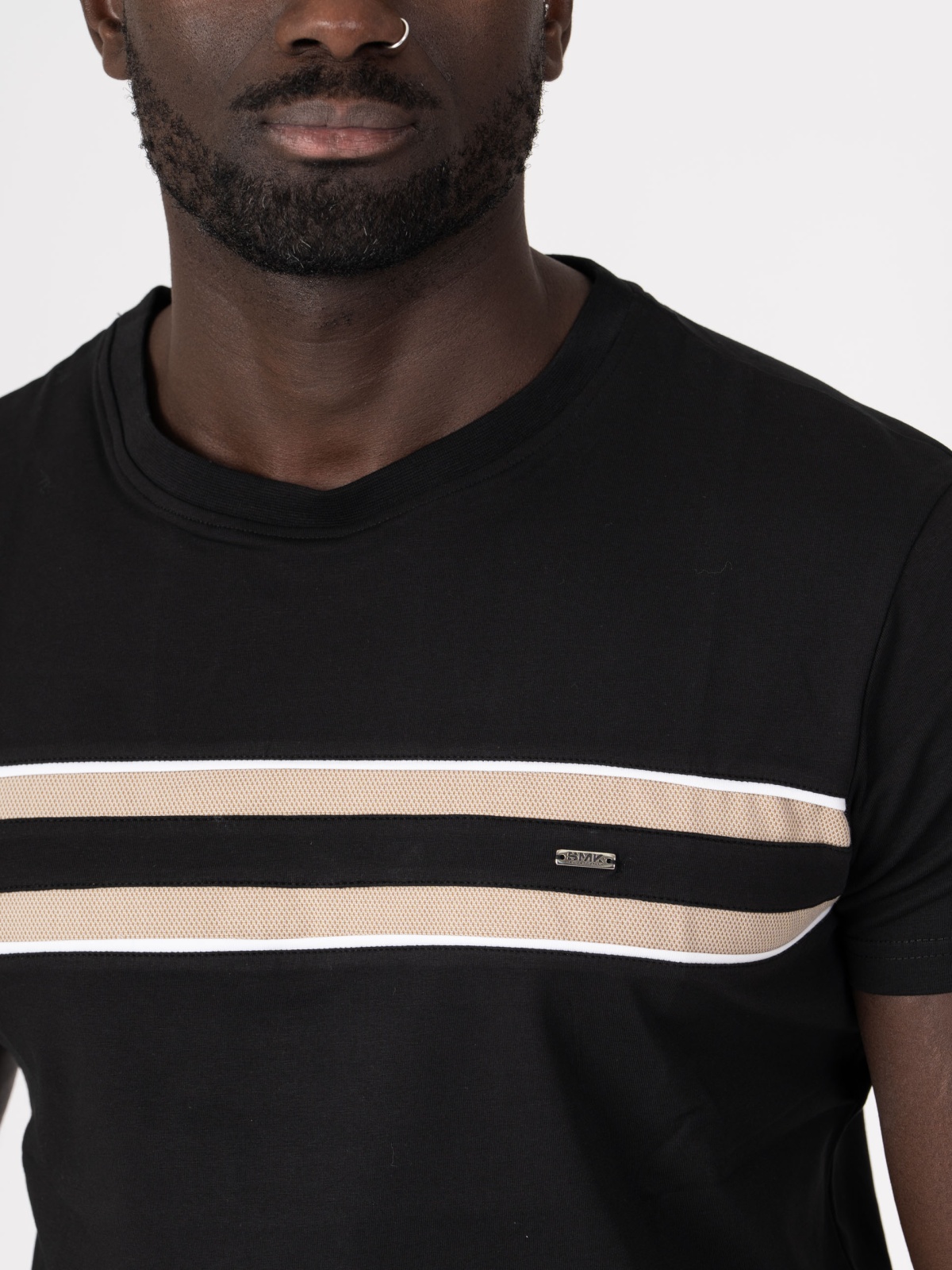 T-SHIRT SMK BEGE PRETO