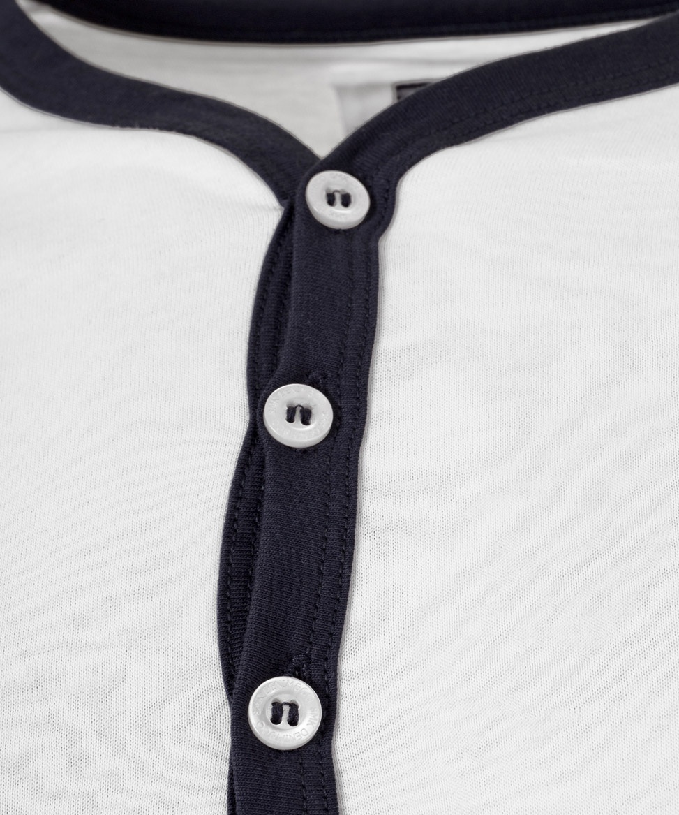 POLO BUTTON & EMBROIDERY