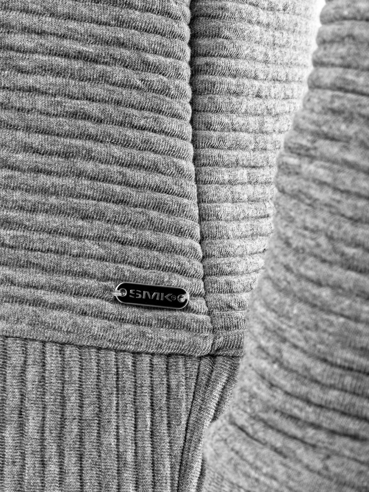 SWEAT CHEST CLOSURES