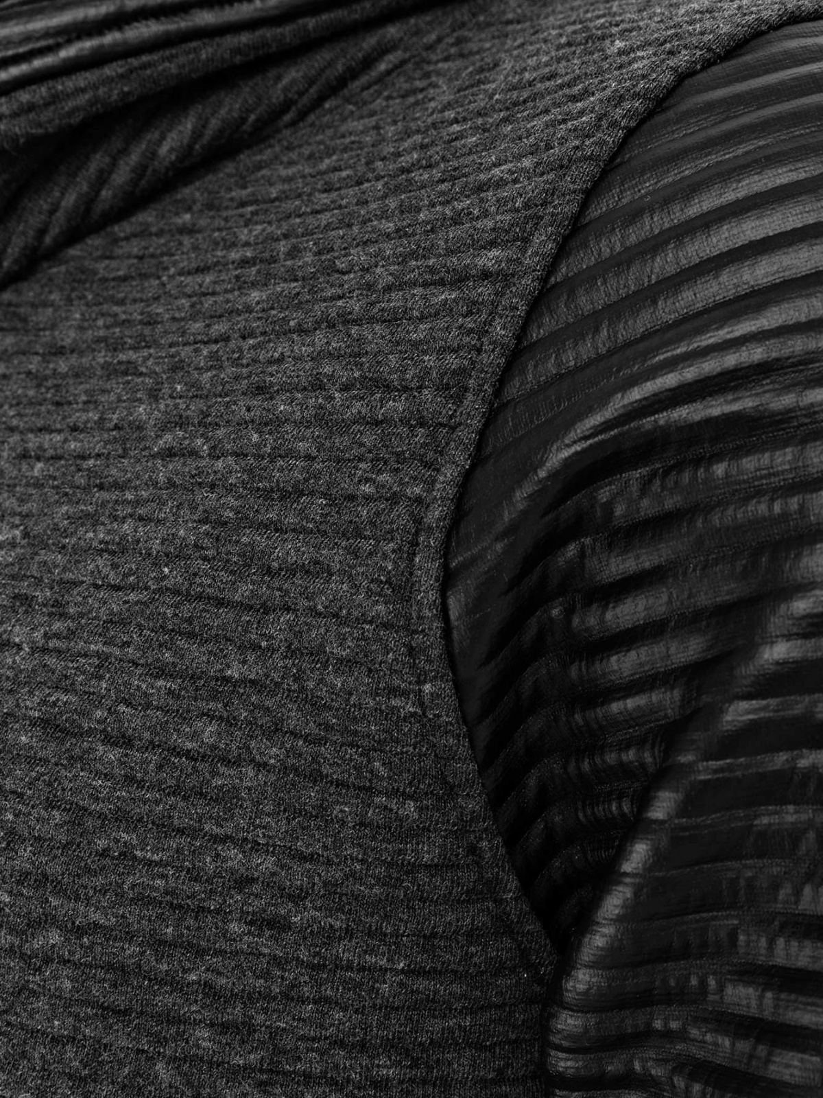 SWEAT HIGH COLLAR