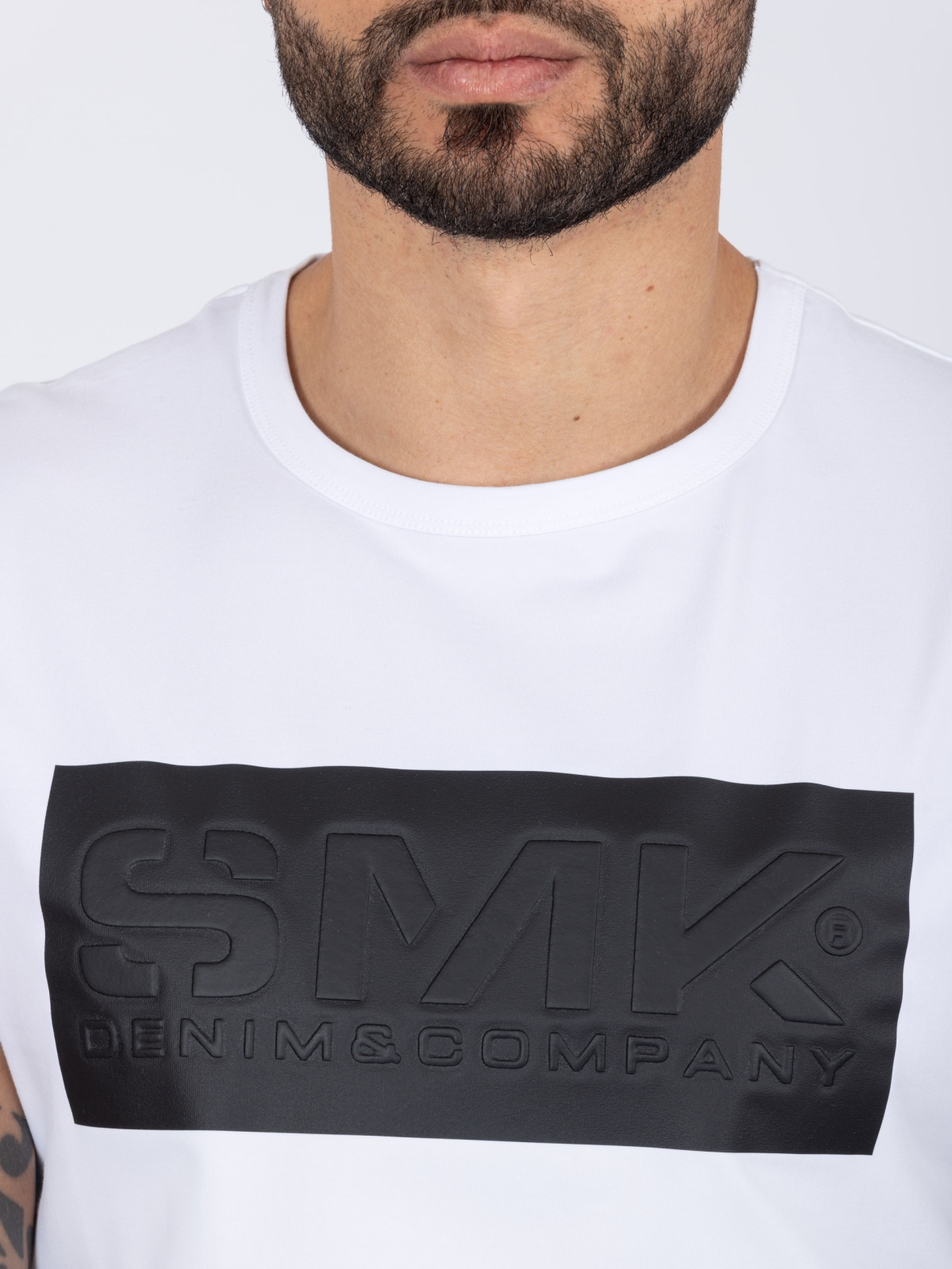 T-SHIRT SMK LOGO PRETO