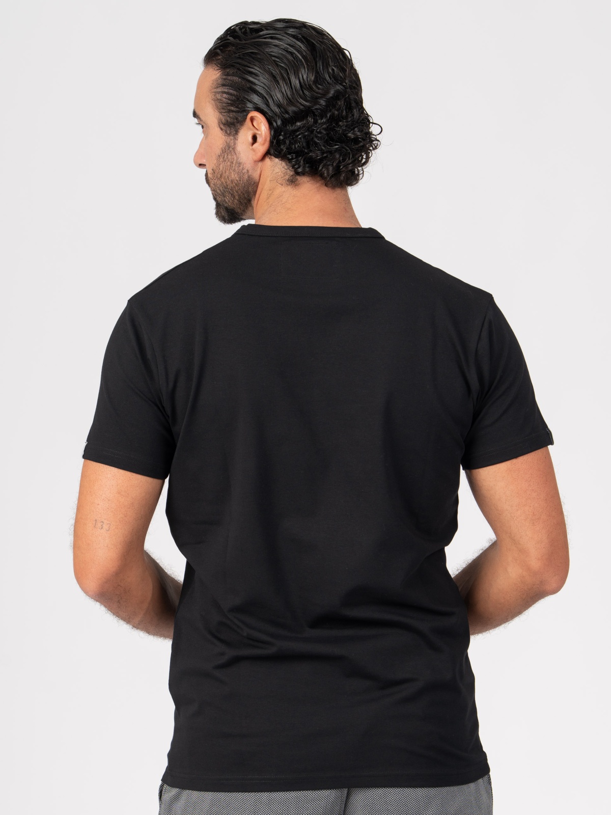 T-SHIRT SMK LISTAS PRETO