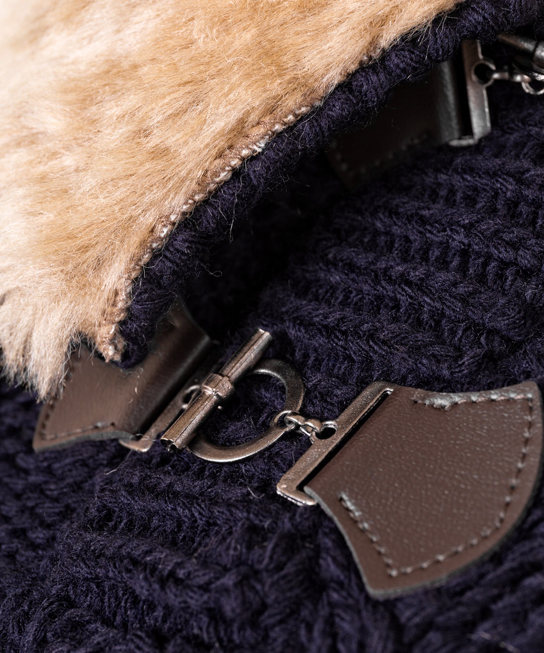 CAMISOLA FUR COLLAR