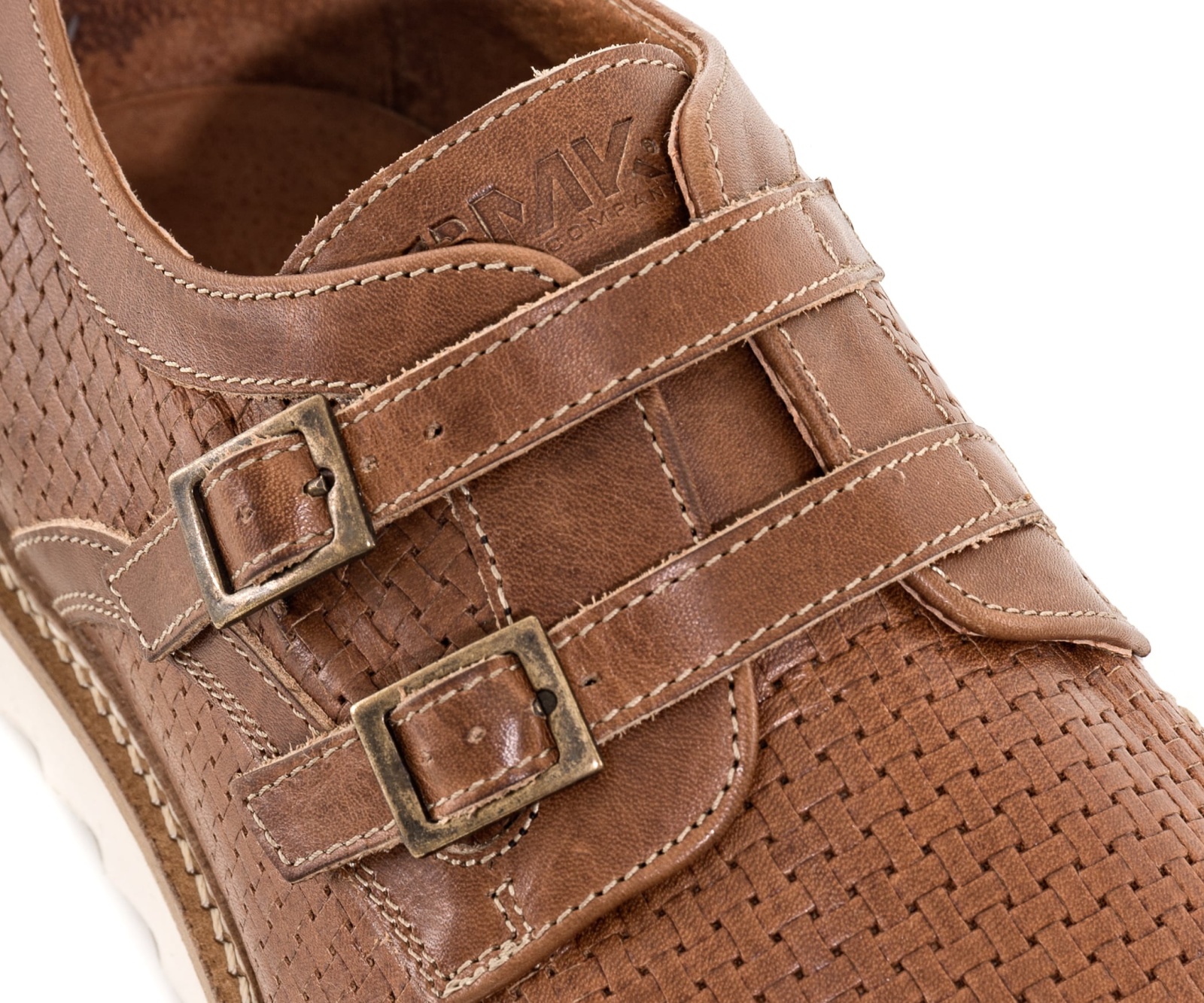 SAPATO TWO BUCKLES