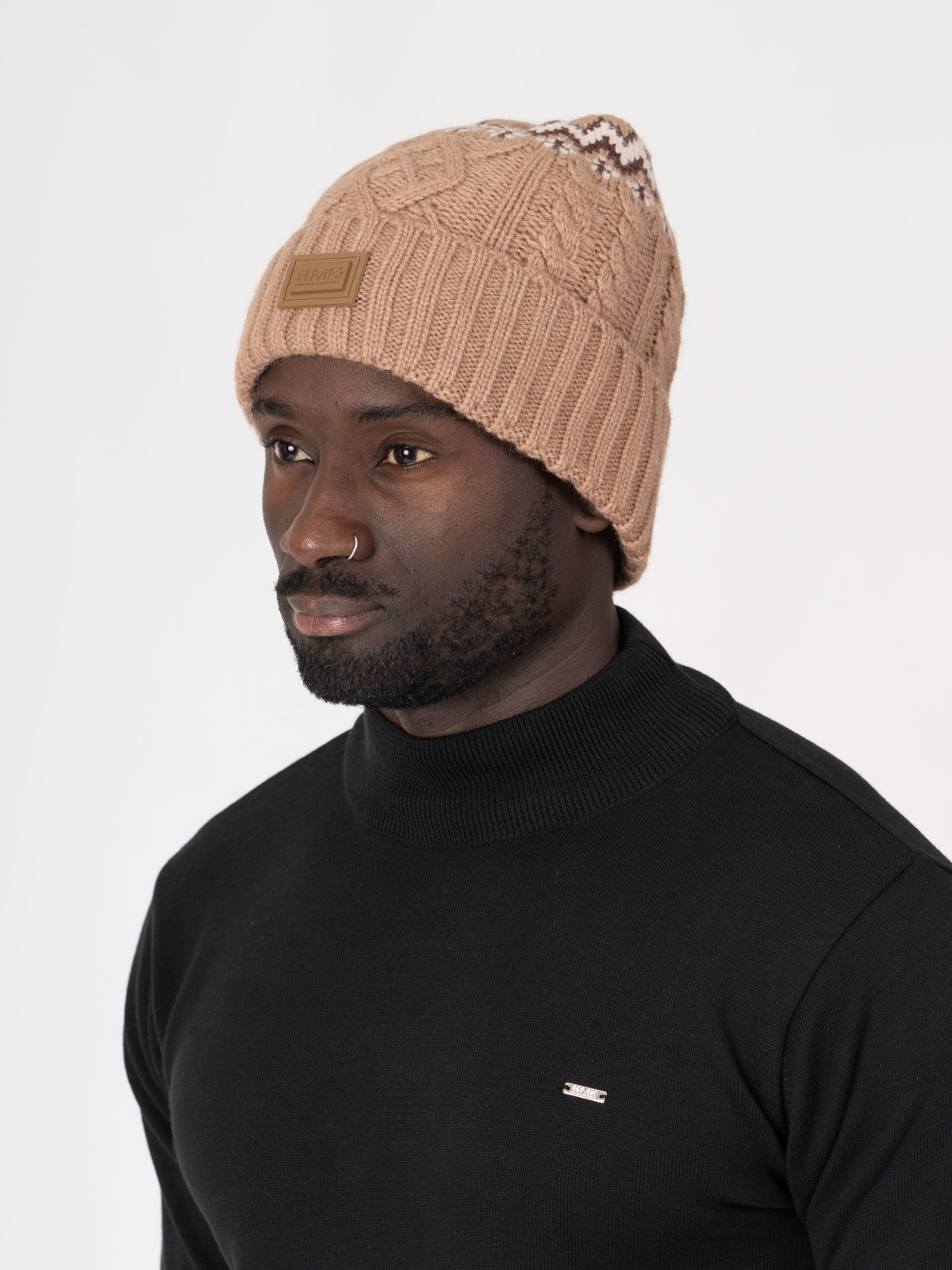 GORRO C/2 CORES ESPINHA