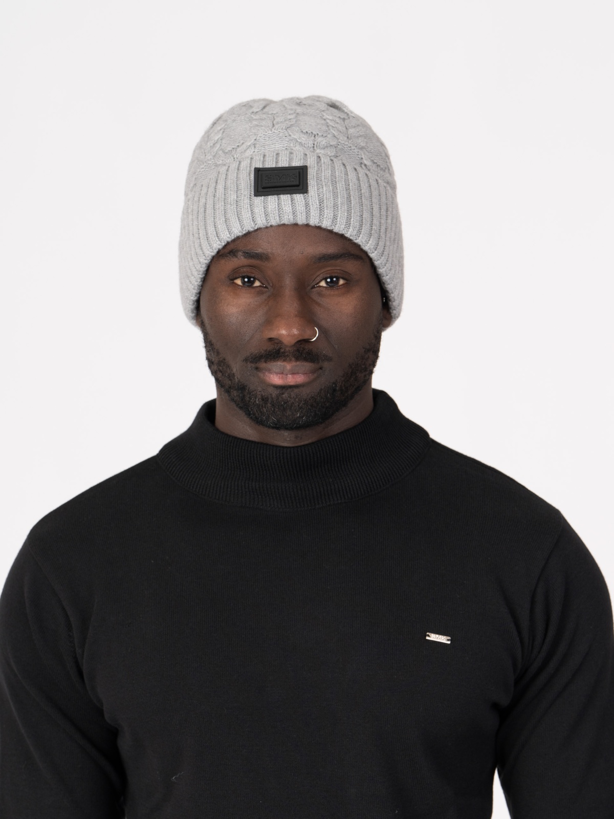 GORRO UMA COR C/TRANÇAS 1