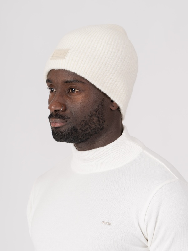 GORRO UMA COR C/TRANÇAS 1